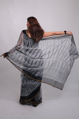 Shibori Tie & Dye Print Grey Kota Doria Cotton Saree with Unstitched Blouse Piece