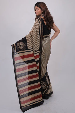 Stripe Patterned Chanderi Silk Saree with Unstitched Blouse Piece