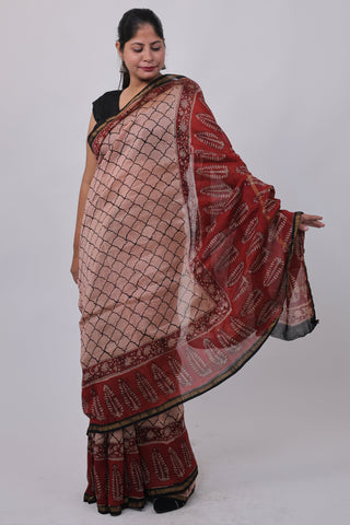 Geometric Pattern Chanderi Silk Saree with Unstitched Blouse Piece