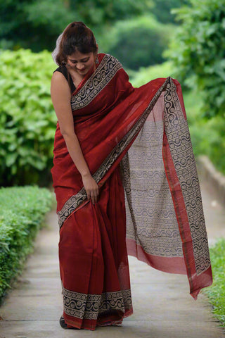 Red Chanderi Silk Saree with Unstitched Blouse Piece