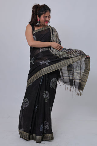 Black Hand Block Print Ghicha Silk Saree with Unstitched Blouse Piece