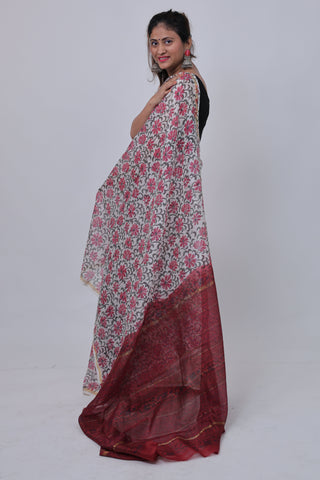 Off White Floral Chanderi Silk Saree with Unstitched Blouse Piece