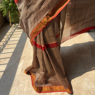 Maheshwari Silk Saree with unstitched Blouse