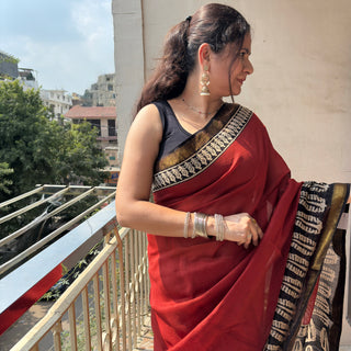 Maheshwari Silk Saree with Unstitched Blouse Piece