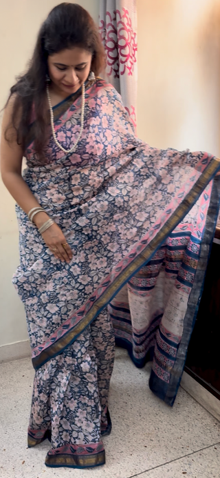 Maheshwari Silk Saree with Unstitched Blouse Piece