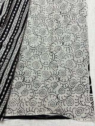 Hand Block Print Cotton Saree with Unstitched Blouse Piece