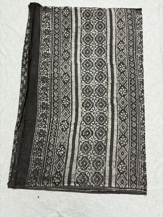 Hand Block Print Cotton Saree with Unstitched Blouse Piece