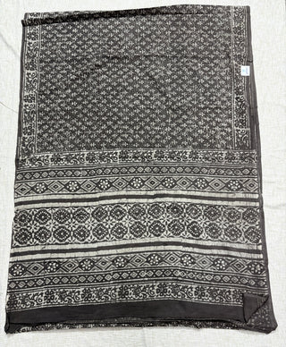 Hand Block Print Cotton Saree with Unstitched Blouse Piece