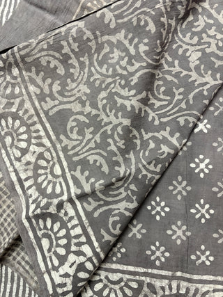 Hand Block Print Cotton Saree with Unstitched Blouse Piece
