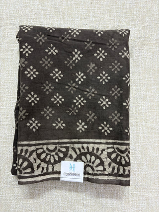 Hand Block Print Cotton Saree with Unstitched Blouse Piece