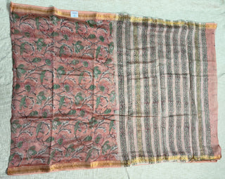 Maheshwari Silk Saree with Unstitched Blouse Piece