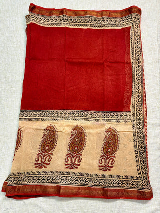 Maheshwari Silk Saree with Unstitched Blouse Piece