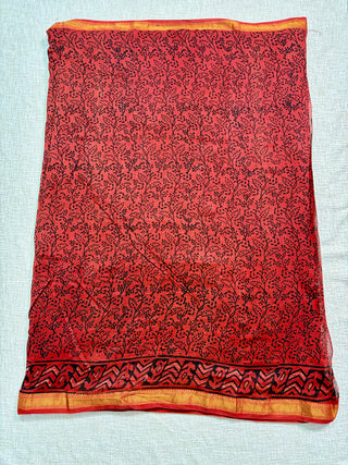 Ajrakh Print Handblock Maheshwari Silk Saree with Unstitched Blouse Piece