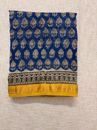 Maheshwari Silk Saree with Unstitched Blouse Piece