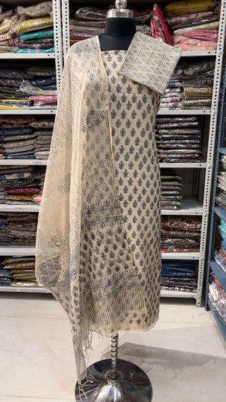 Hand block kota doria suit set for office wear with Lining included