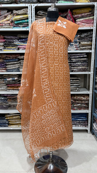 Hand block kota doria suit set for office wear with Lining included