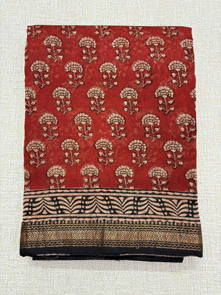 Handblock Maheshwari Silk Saree with Unstitched Blouse Piece