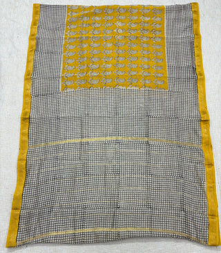 Handblock Maheshwari Silk Saree with Unstitched Blouse Piece