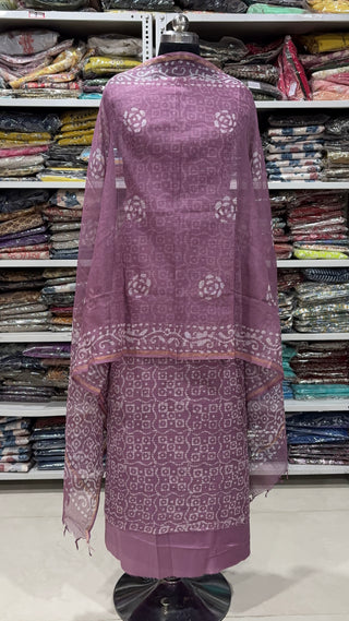 Hand block kota doria suit set for office wear with Lining included