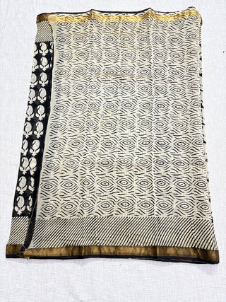Handblock Maheshwari Silk Saree with Unstitched Blouse Piece (Lining Included)