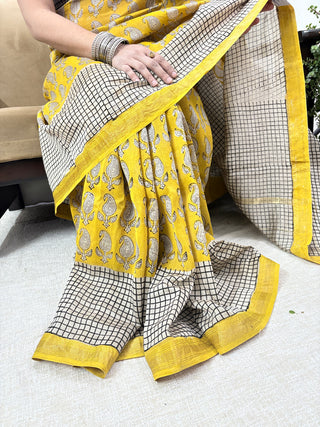 Handblock Maheshwari Silk Saree with Unstitched Blouse Piece (Lining Included)