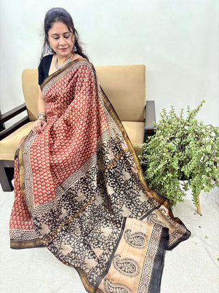 Handblock Maheshwari Silk Saree with Unstitched Blouse Piece (Lining Included)