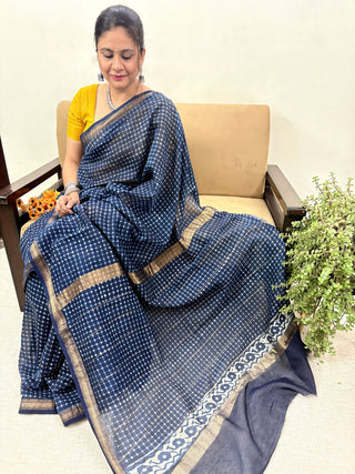 Handblock Maheshwari Silk Saree with Unstitched Blouse Piece (Lining Included)