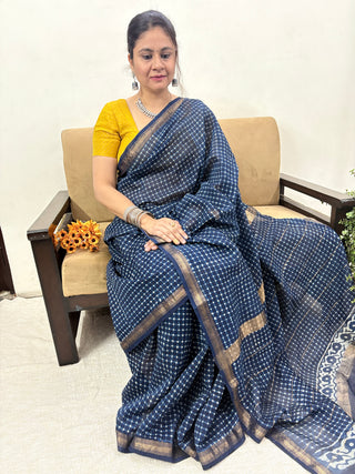 Handblock Maheshwari Silk Saree with Unstitched Blouse Piece (Lining Included)