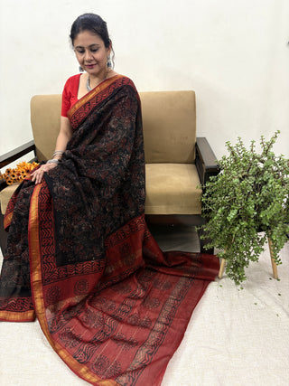 Ajrakh Print Handblock Maheshwari Silk Saree with Unstitched Blouse Piece (Lining Included)