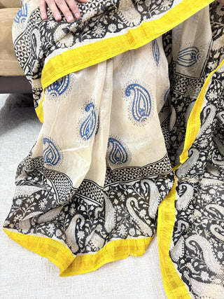 Maheshwari Silk Saree with Unstitched Blouse Piece (Lining Included)