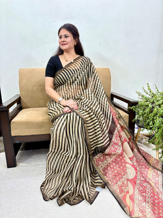 Ajrakh Handblock Print Kota Doria Cotton Saree with Zari border and Unstitched Blouse Piece(Lining Included)