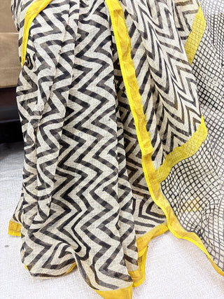 Hand Block Print Kota Doria Cotton Saree with zari border and unstitched Blouse Piece(Lining Included)