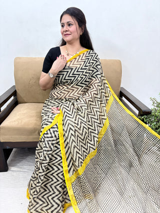 Hand Block Print Kota Doria Cotton Saree with zari border and unstitched Blouse Piece(Lining Included)