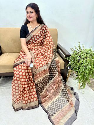 Handblock Print Kota Doria Cotton Saree with Zari border and Unstitched Blouse Piece(Lining Included)