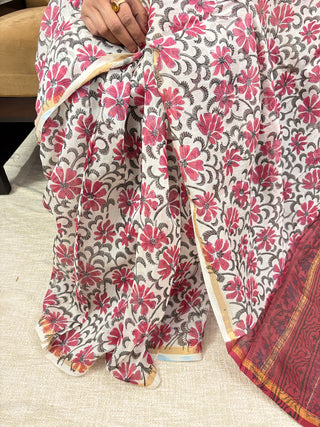 Off White Floral Chanderi Silk Saree with Unstitched Blouse Piece (Lining Included)