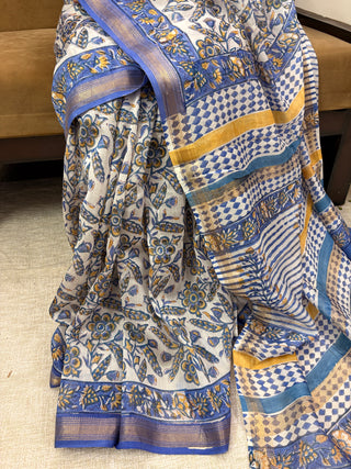 Off White Floral Maheshwari Silk Saree with Unstitched Blouse Piece (Lining Included)