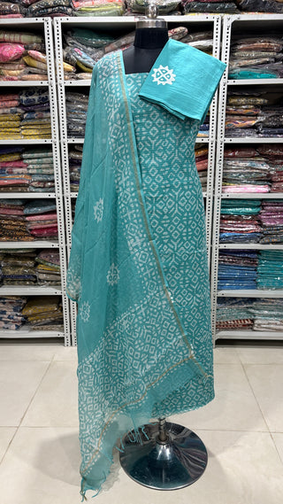 Hand block kota doria suit set for office wear with Lining included