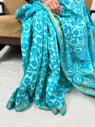 Maheshwari Silk Saree with Unstitched Blouse Piece (Lining Included)