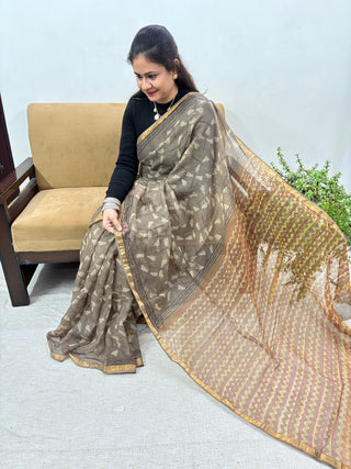 Vanaspati Ajrakh Hand Block Print Kota Doria Cotton Saree with zari border and unstitched Blouse Piece(Lining Included)