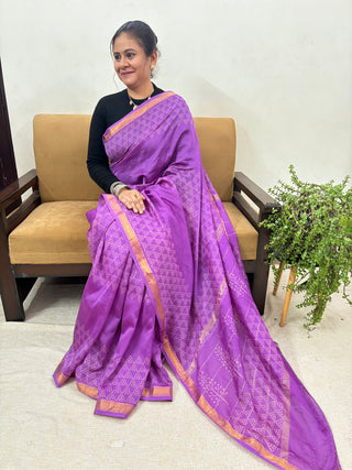 Handblock Maheshwari Silk Saree with unstitched blouse piece (Lining Included)