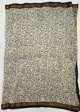 Maheshwari Silk Saree with unstitched Blouse (Lining Included)