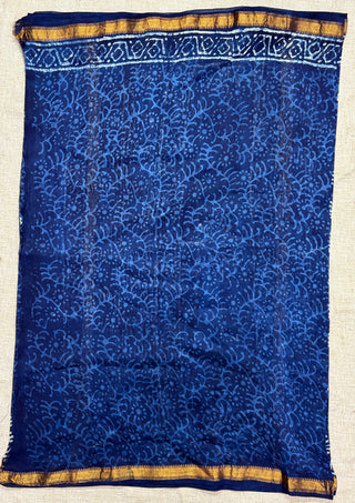 Maheshwari Silk Saree with Unstitched Blouse Piece (Lining Included)