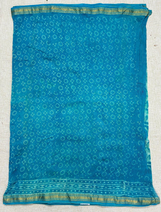 Maheshwari Silk Saree with Unstitched Blouse Piece (Lining Included)
