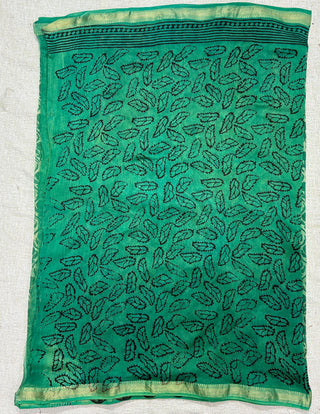 Vanaspati Ajrakh Maheshwari Silk Saree with Unstitched Blouse Piece (No Chemical Dyes)