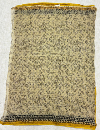 Ajrakh Handblock Print Kota Doria Cotton Saree with Zari Border and Unstitched Blouse Piece(Lining Included)