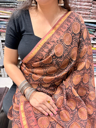 Vanaspati Ajrakh Print Chanderi Silk Saree with Zari Border and Unstitched Blouse Piece (Lining Included)