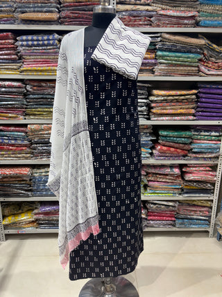 soft cotton dress material with chiffon dupatta Terry Voile Dress Material With Chiffon Dupatta In Floral Block Print