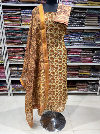 Vanaspati Ajrakh Handblock Maheshwari Suit Material with Maheshwari Dupatta(Lining Included)